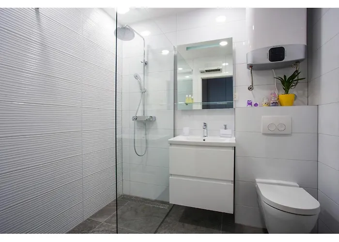 Πανσιόν Tower