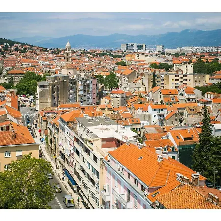 Tower Vendégház Split